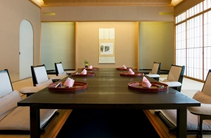 【4名様以上・個室確約】日本料理「さくら」お祝いプラン記念日や女子会、ご家族・ご友人とのお食事会に