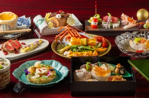 【12月20日、24日、25日】日本料理、鉄板焼、寿司、天ぷらで味わうクリスマスコース