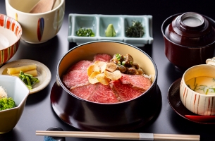 日本料理「さくら」ランチコース