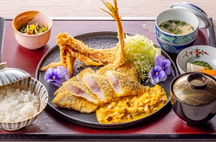 【数量限定ランチ】日本料理「さくら」選べる特選御膳～黒毛和牛・桜海老・究極のアジフライ～