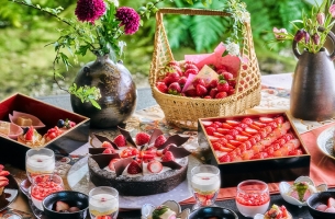 日本料理「さくら」～和×いちご デザートビュッフェ～