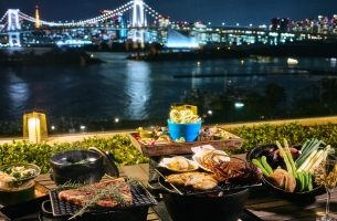 日本料理「さくら」テラス限定活伊勢海老やTボーンステーキを味わう炭火焼ペアコース