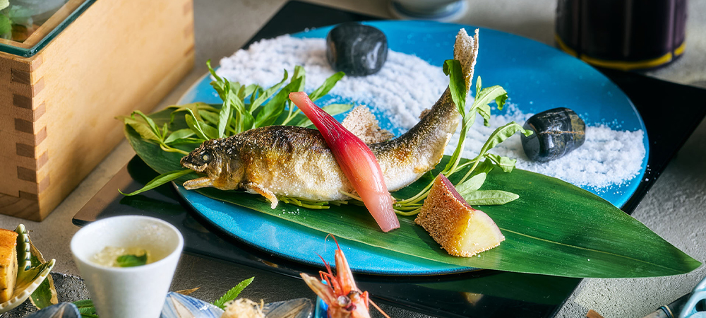 四季折々の食材を取り入れた会席ディナー『琴平（ことひら）～夏彩会席～』