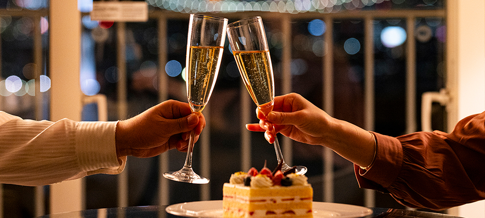 【記念日プラン】お部屋で祝う特別なSTAYを～ホールケーキ＆シャンパン付き～