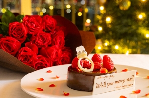 【クリスマス・プロポーズ】インルームディナー＆ダズンローズで聖夜に誓う（ラウンジアクセス＆朝食付）